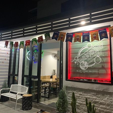 Youniverse Homestay Chiang Mai Zewnętrze zdjęcie