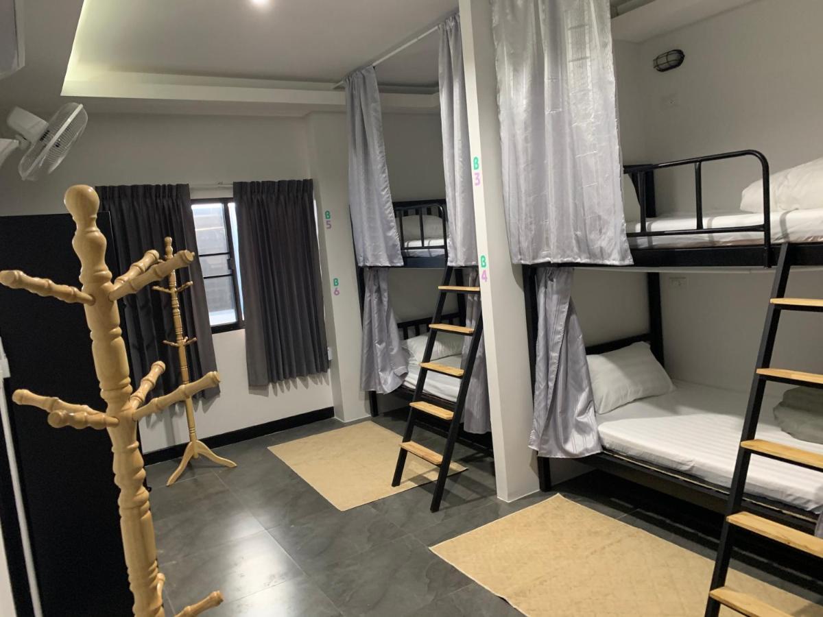 Youniverse Homestay Chiang Mai Zewnętrze zdjęcie