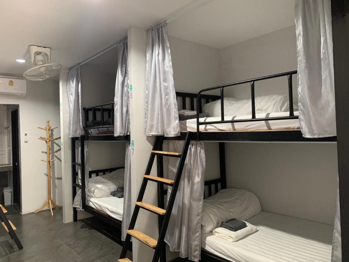 Youniverse Homestay Chiang Mai Zewnętrze zdjęcie