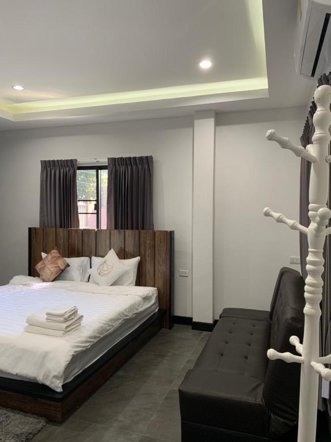 Youniverse Homestay Chiang Mai Zewnętrze zdjęcie