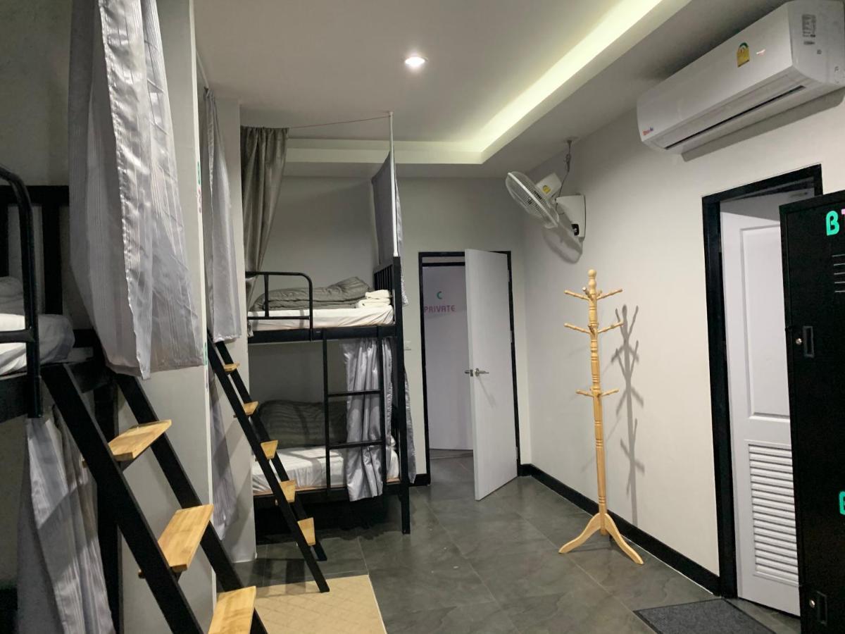 Youniverse Homestay Chiang Mai Zewnętrze zdjęcie